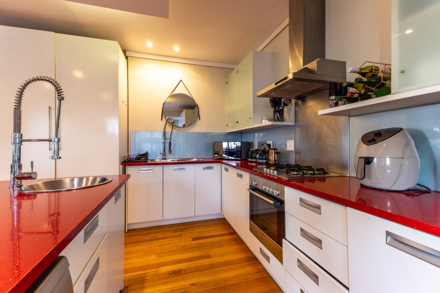 To Let 3 Bedroom Property for Rent in Sea Point Western Cape